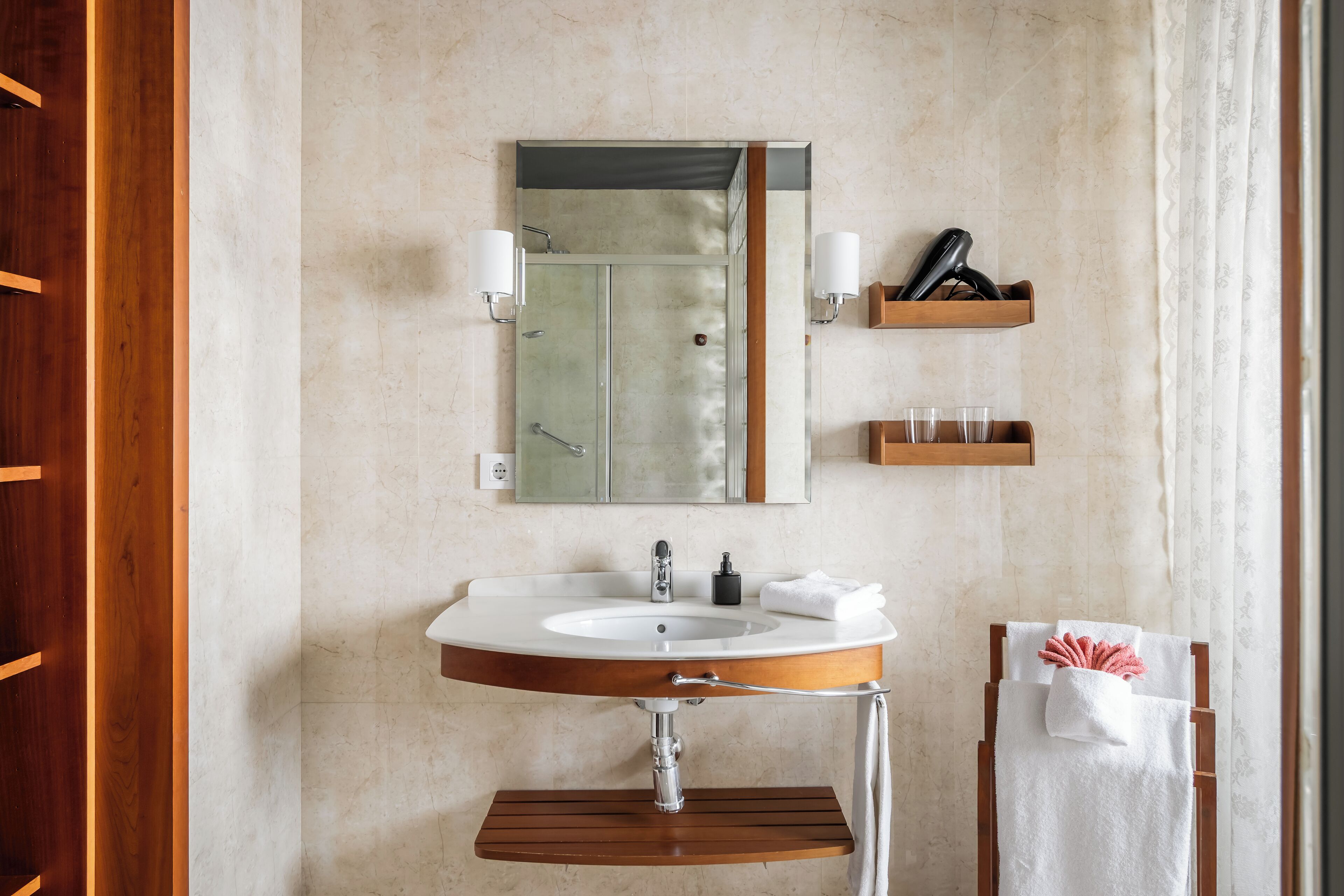 Photo - BYPILLOW Villa Lorena Adults Recommended