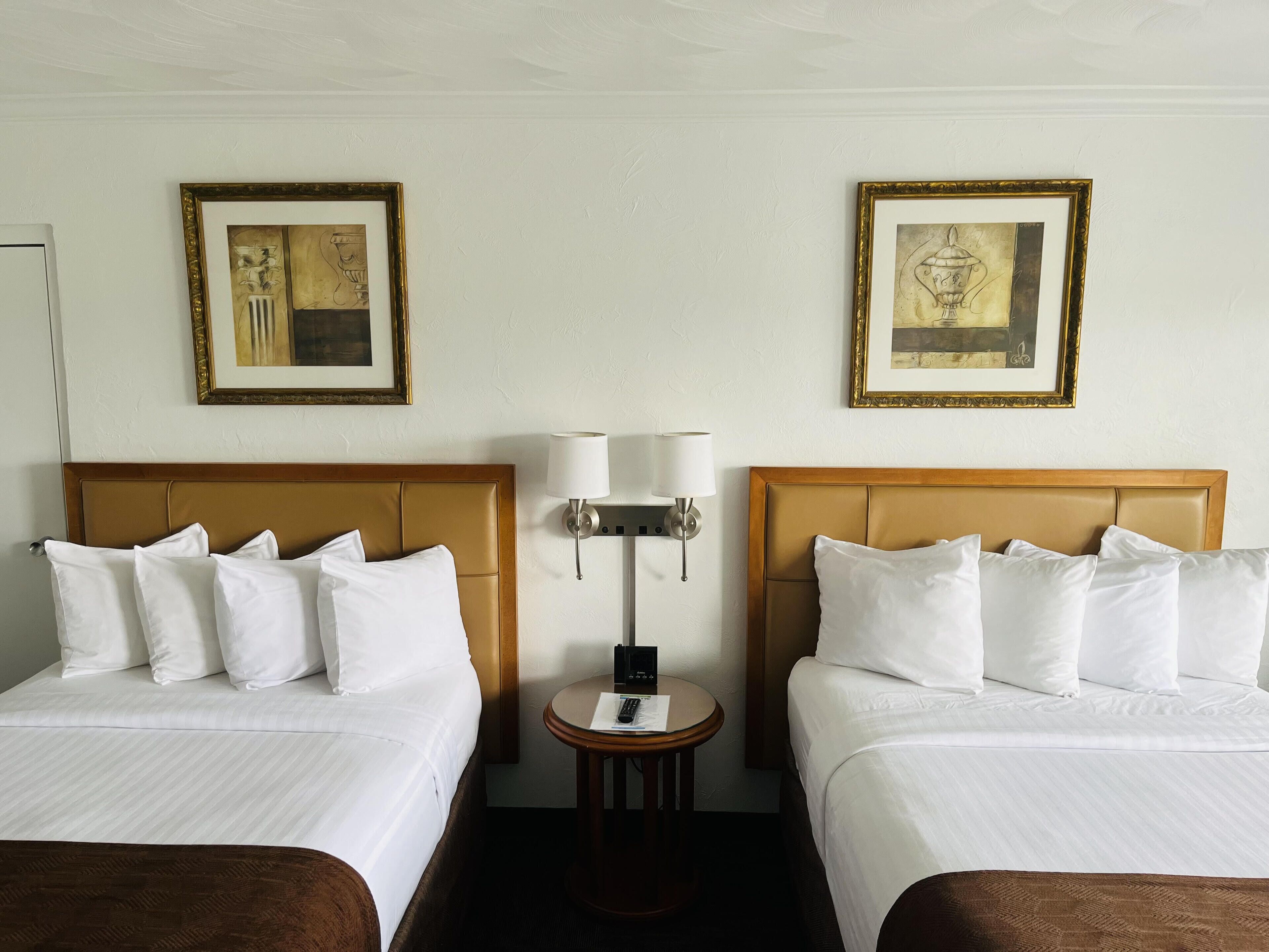 egyptian cotton sheets, premium bedding, memory-foam beds, desk