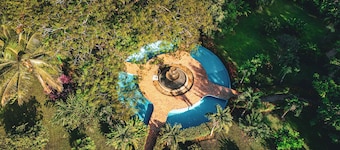 Papagayo Golden Palms Beachfront Hotel