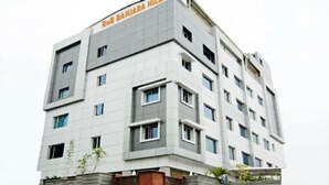 A multi-story building with the name "RMB Banjara Hills" on the top. - RnB Banjara Hills (Hyderabad)