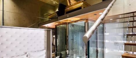 Loft Gallery Room (One Large Double Bed) | Minibar, in-room safe, desk, laptop workspace