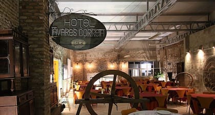 Hotel Tavares Correia