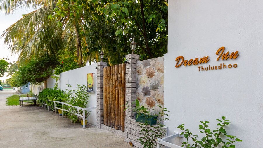 Dream Inn Sun Beach Hotel