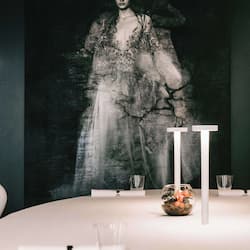 3 ristoranti, aperti a colazione, a pranzo e a cena, cucina italiana