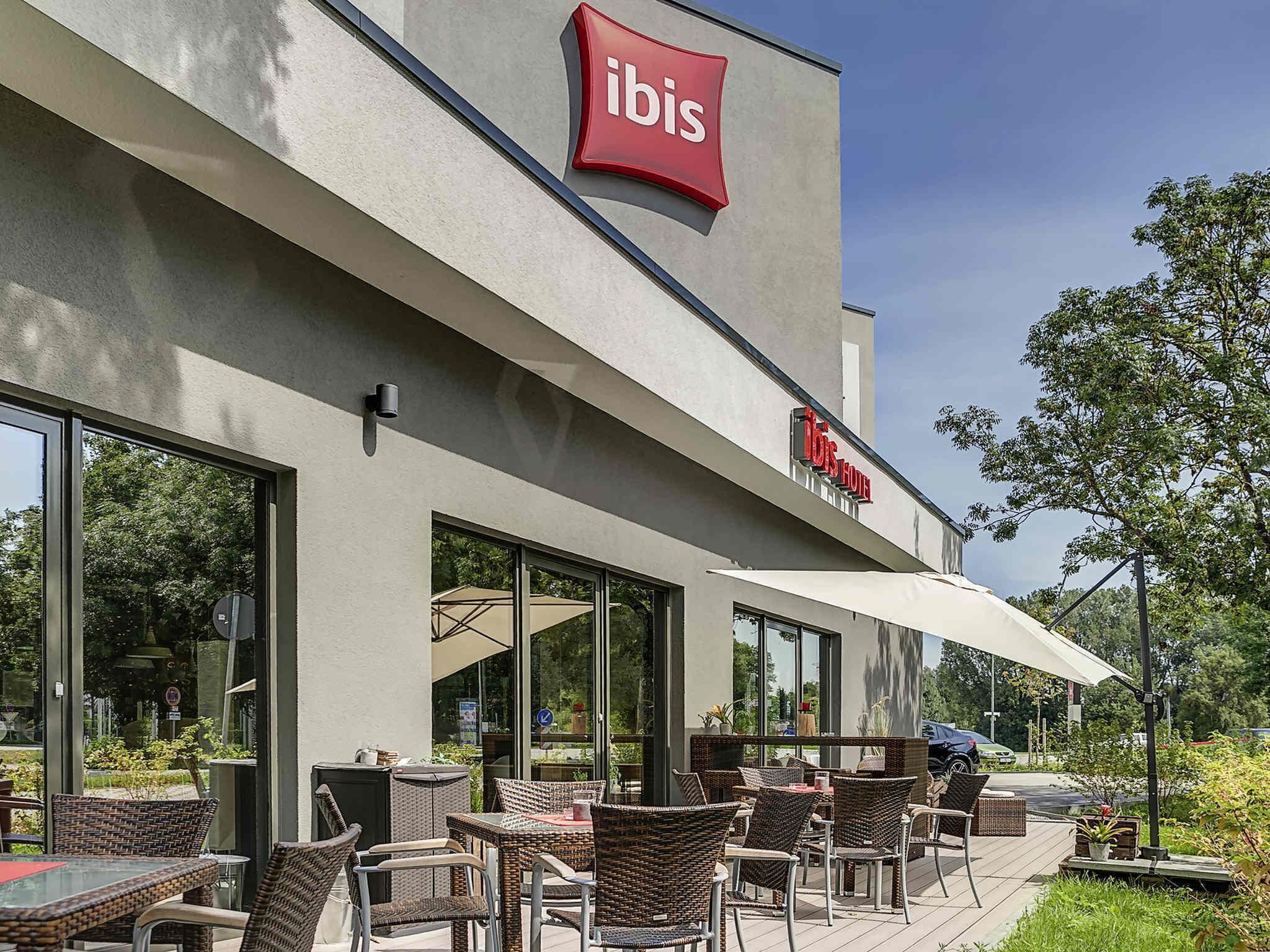 Bar (in der Unterkunft)
