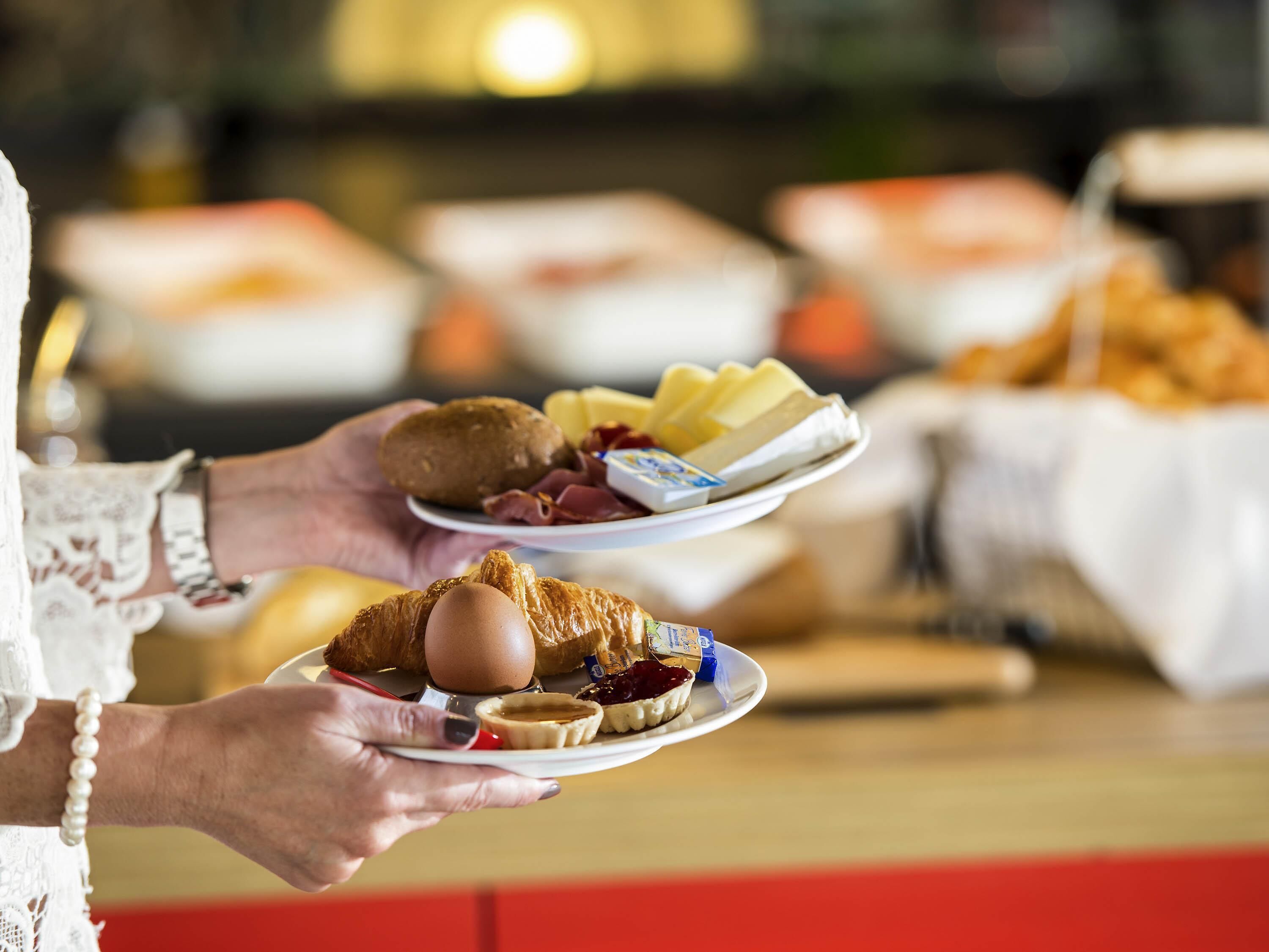 daily buffet breakfast (eur 16 per person)