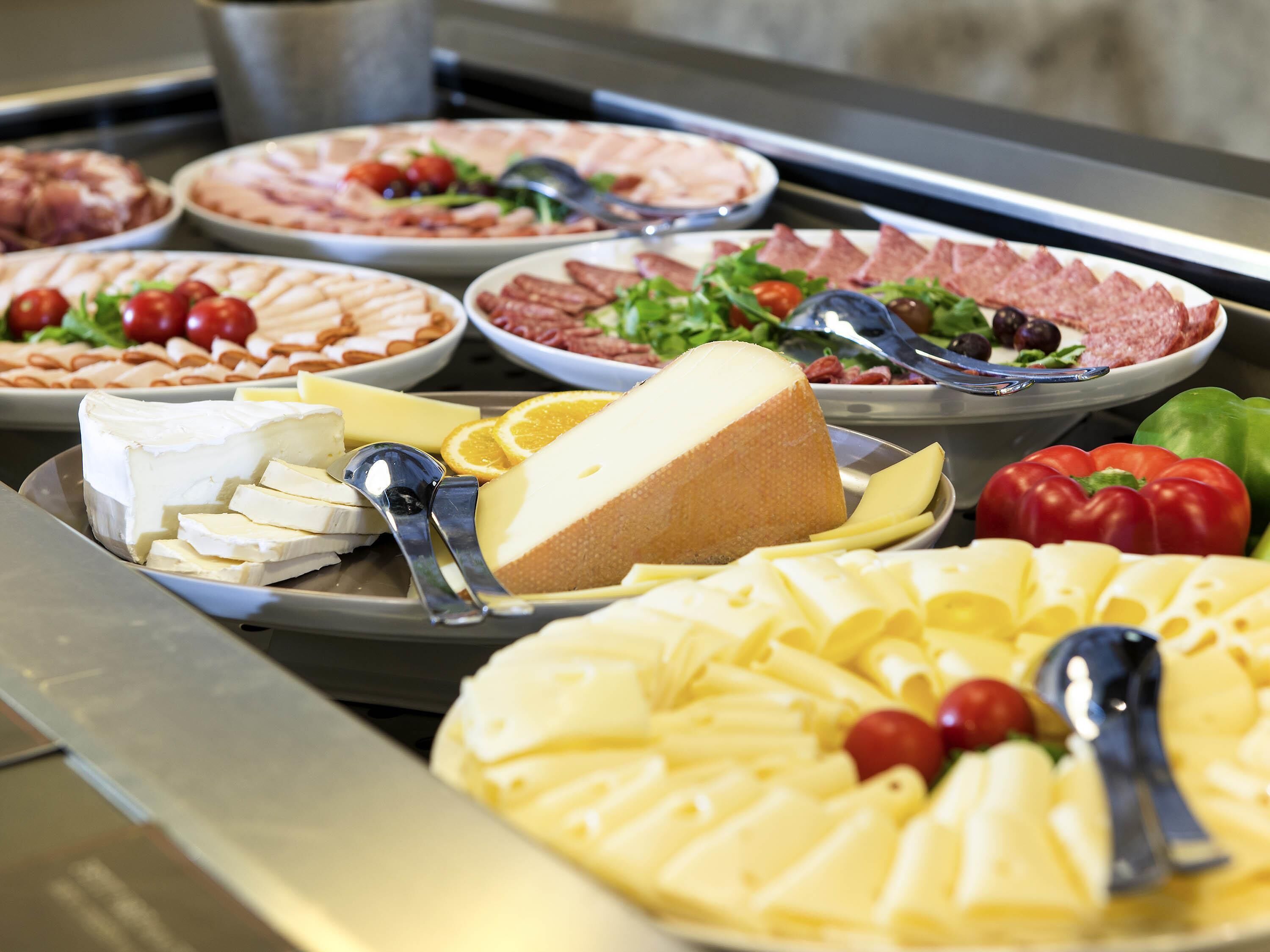 daily buffet breakfast (eur 16 per person)