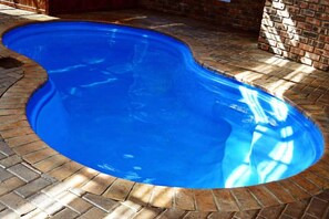Indoor pool - West Street Inn - Ermelo (Ermelo)