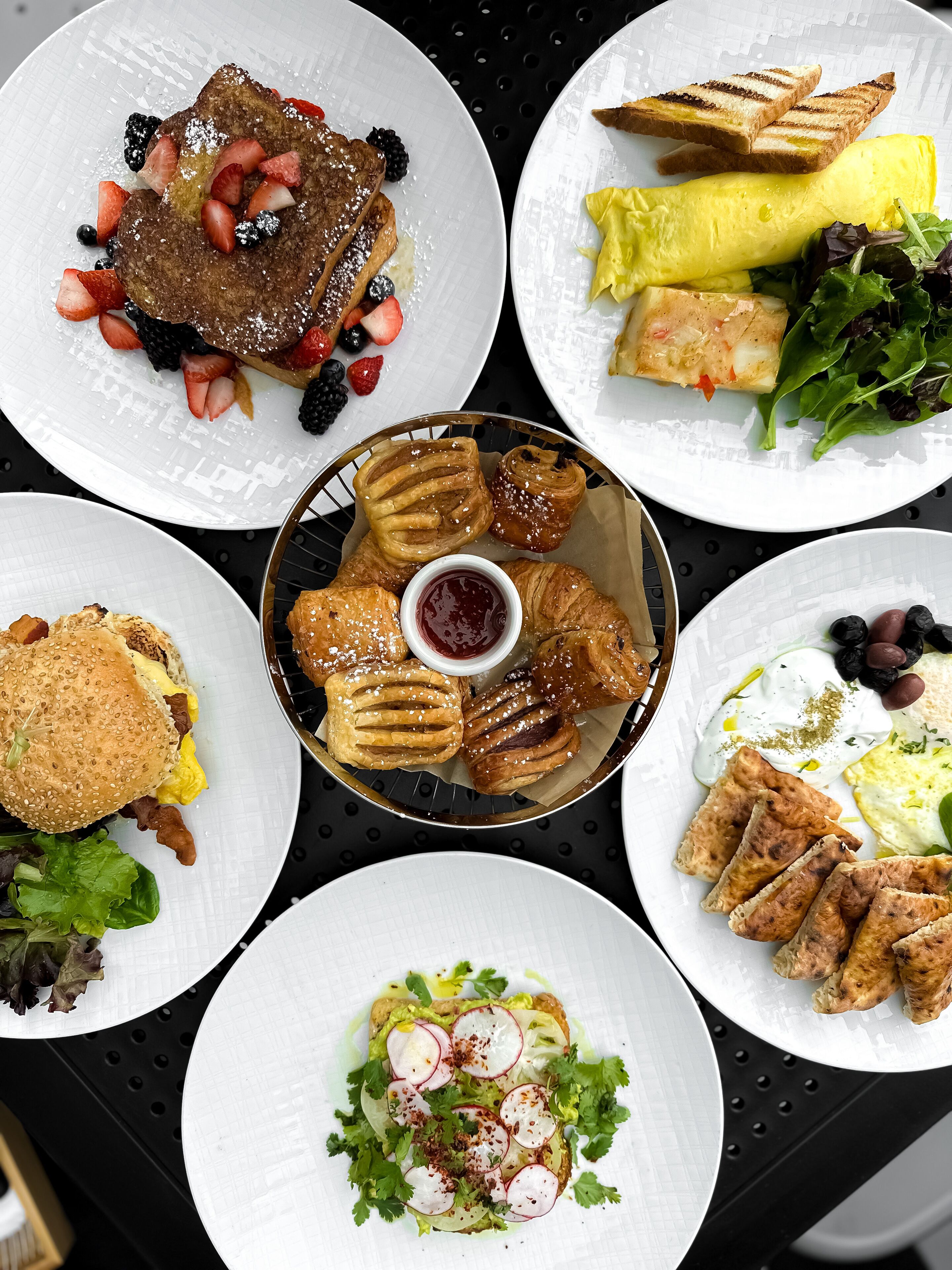 Photo - Hotel 50 Bowery, part of JdV by Hyatt