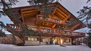 Deluxe House, 6 Bedrooms, Mountain View, Mountainside | Exterior
