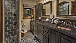 Bathroom - Winter Castle At Ski Time (Steamboat Springs)
