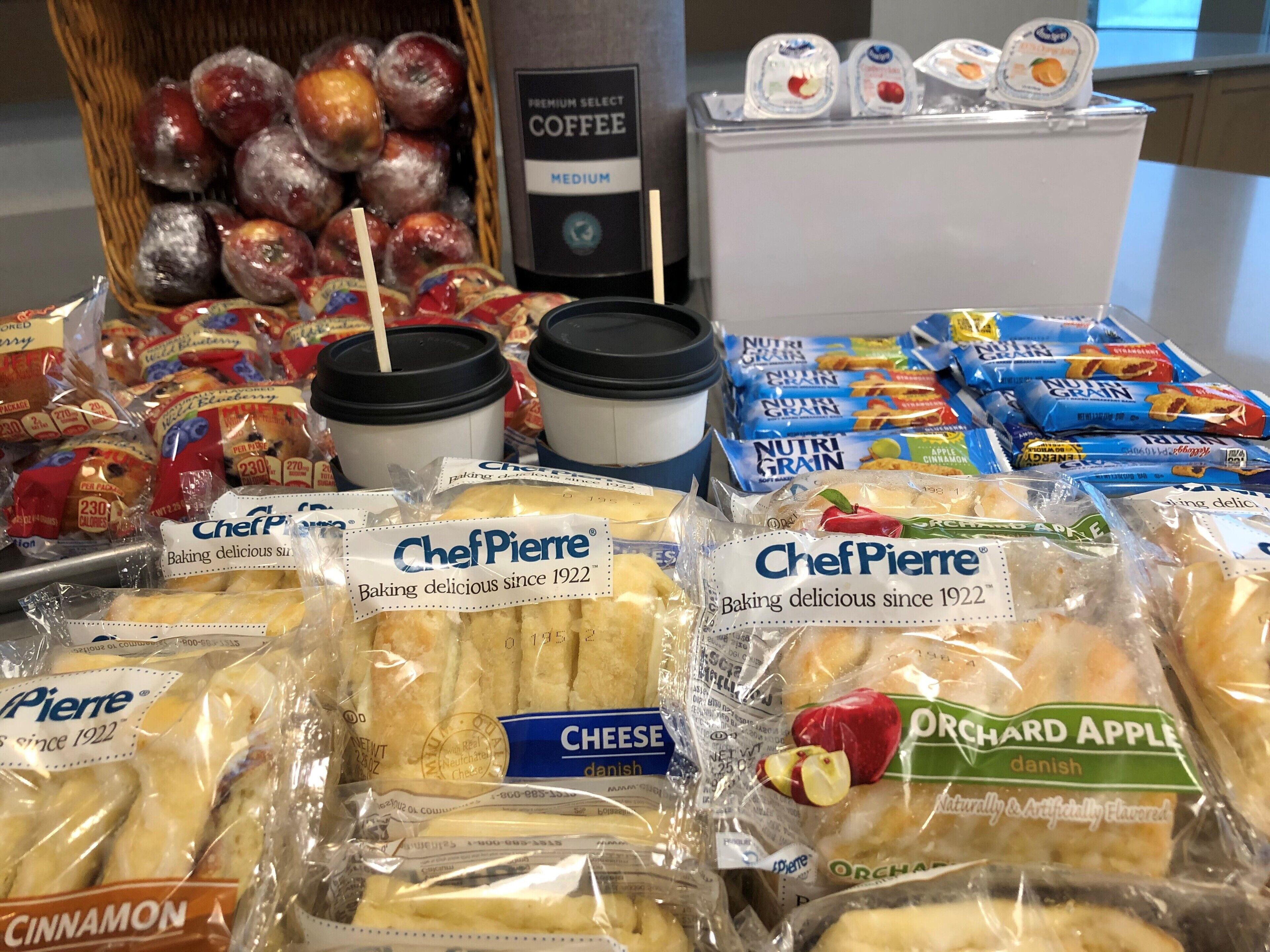 free daily continental breakfast