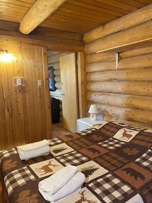 Chalet, 3 Bedrooms, Lake View, Lakeside