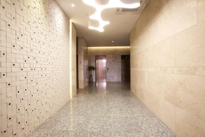 Hallway - Hotel Lassa (Seoul)