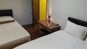 Unclassified image, 4 of 103, button - SPOT ON 89886 Backpacker's Stay Services (Kuching)