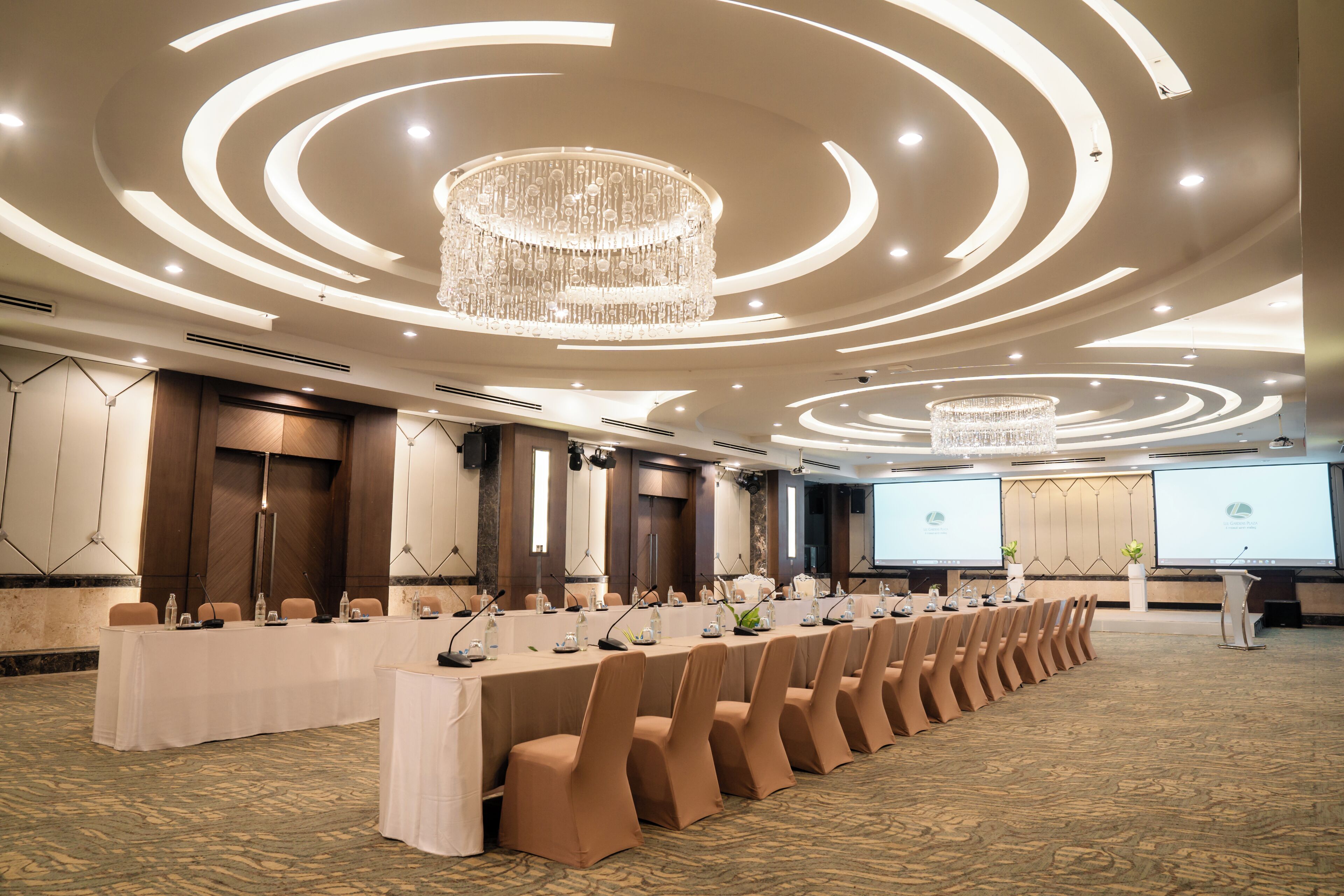 Meeting facility