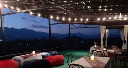 Chang Pai Hill - Adults Only