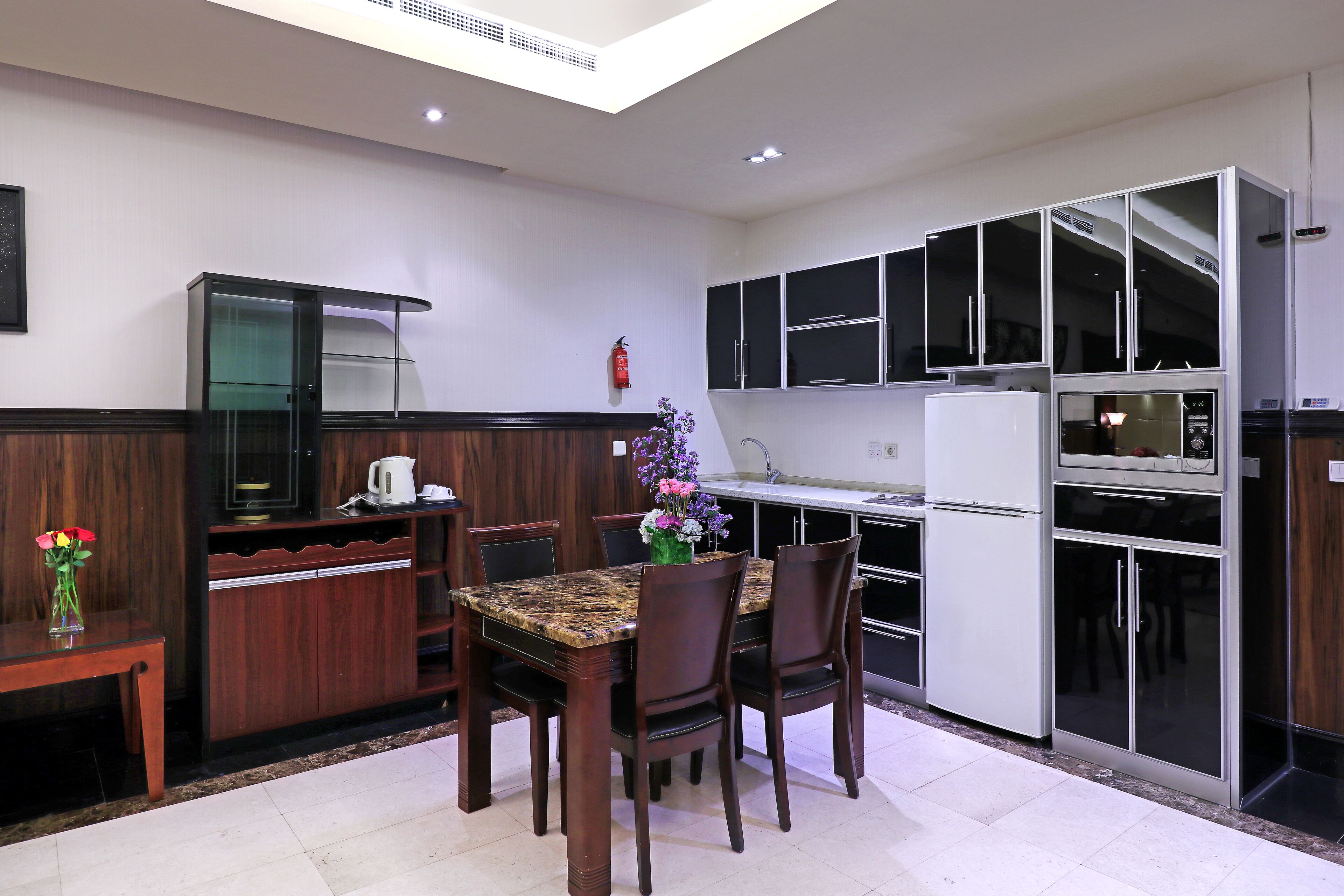 Photo - Orans Suites 4