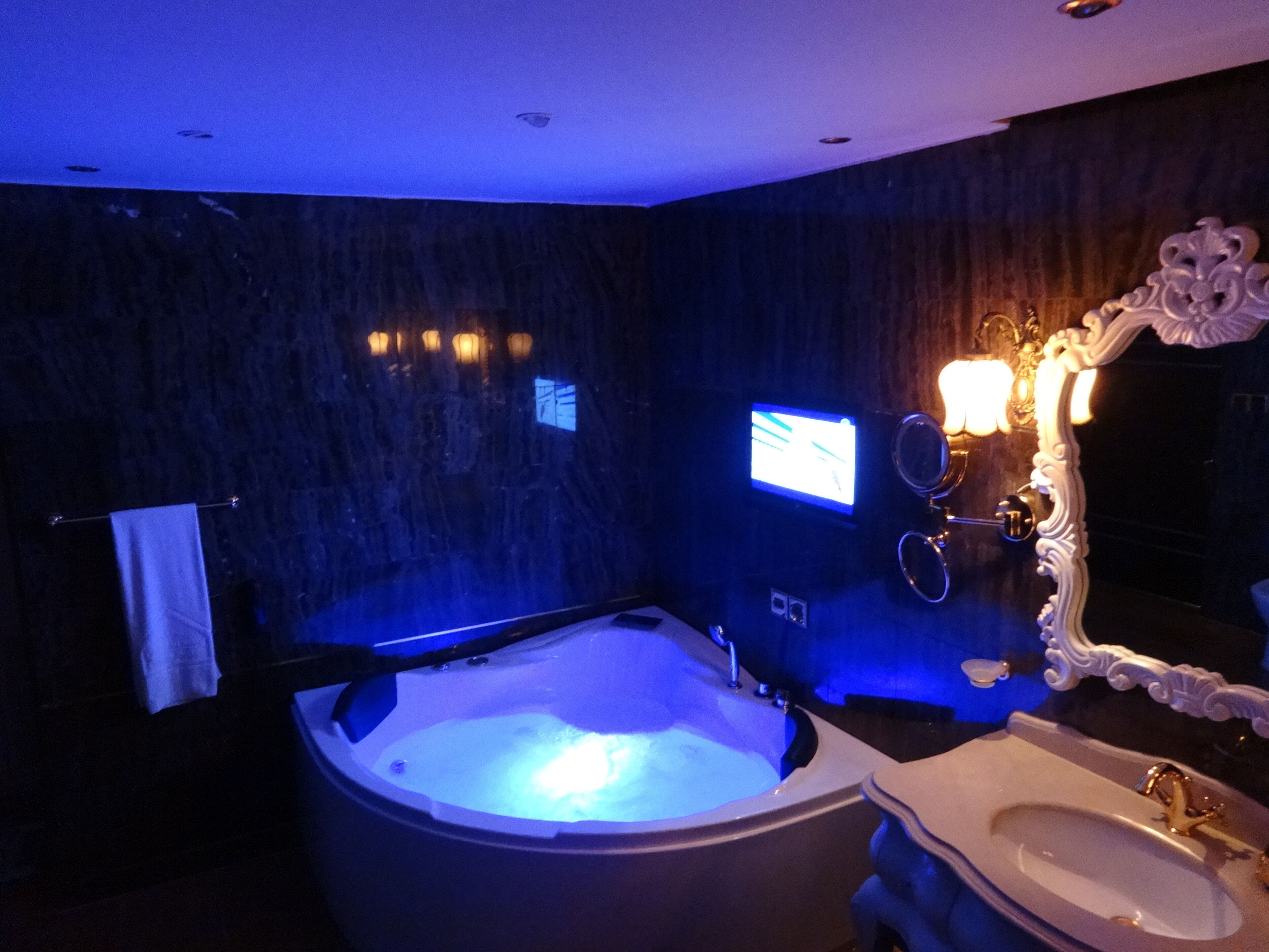 Photo - Orans Suites 4