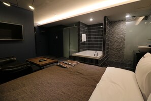Literie de qualité supérieure, coffres-forts dans les chambres
