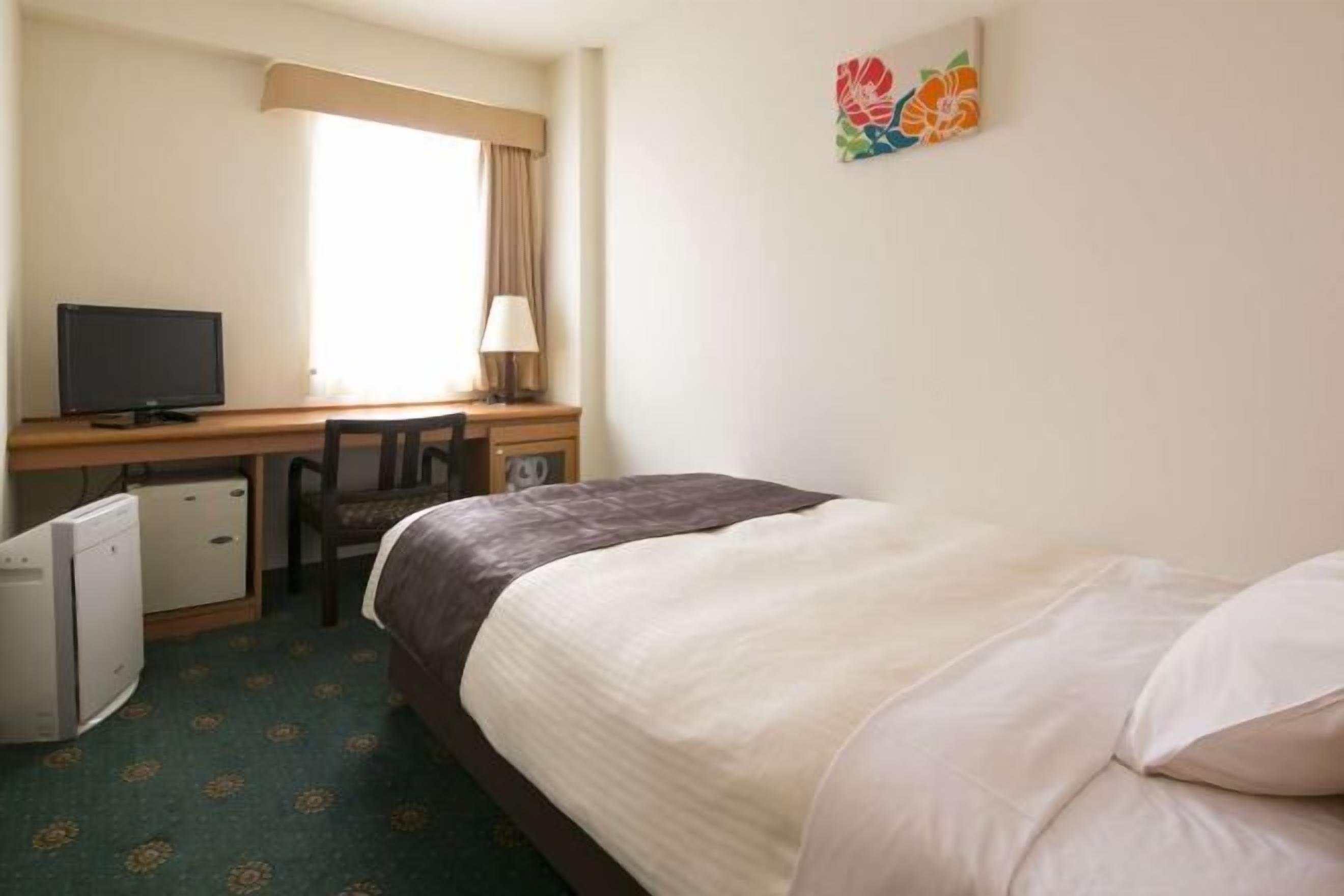 Couette en duvet d'oie, coffres-forts dans les chambres, bureau