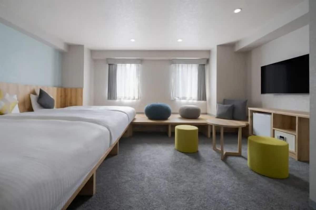 Couette en duvet d'oie, coffres-forts dans les chambres, bureau