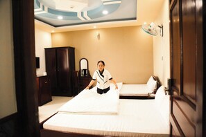 Minibar, desk, free WiFi, bed sheets - Minh Kieu 2 Hotel (My Tho)
