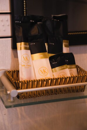 淋浴設備、淋浴花灑、免費盥洗用品、吹風機