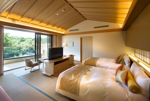 Minibar, in-room safe, free WiFi - Abba Resorts Izu - Zagyosoh (Ito)