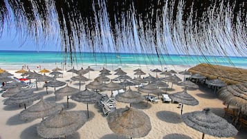 Private beach nearby, free beach shuttle, sun-loungers, beach umbrellas