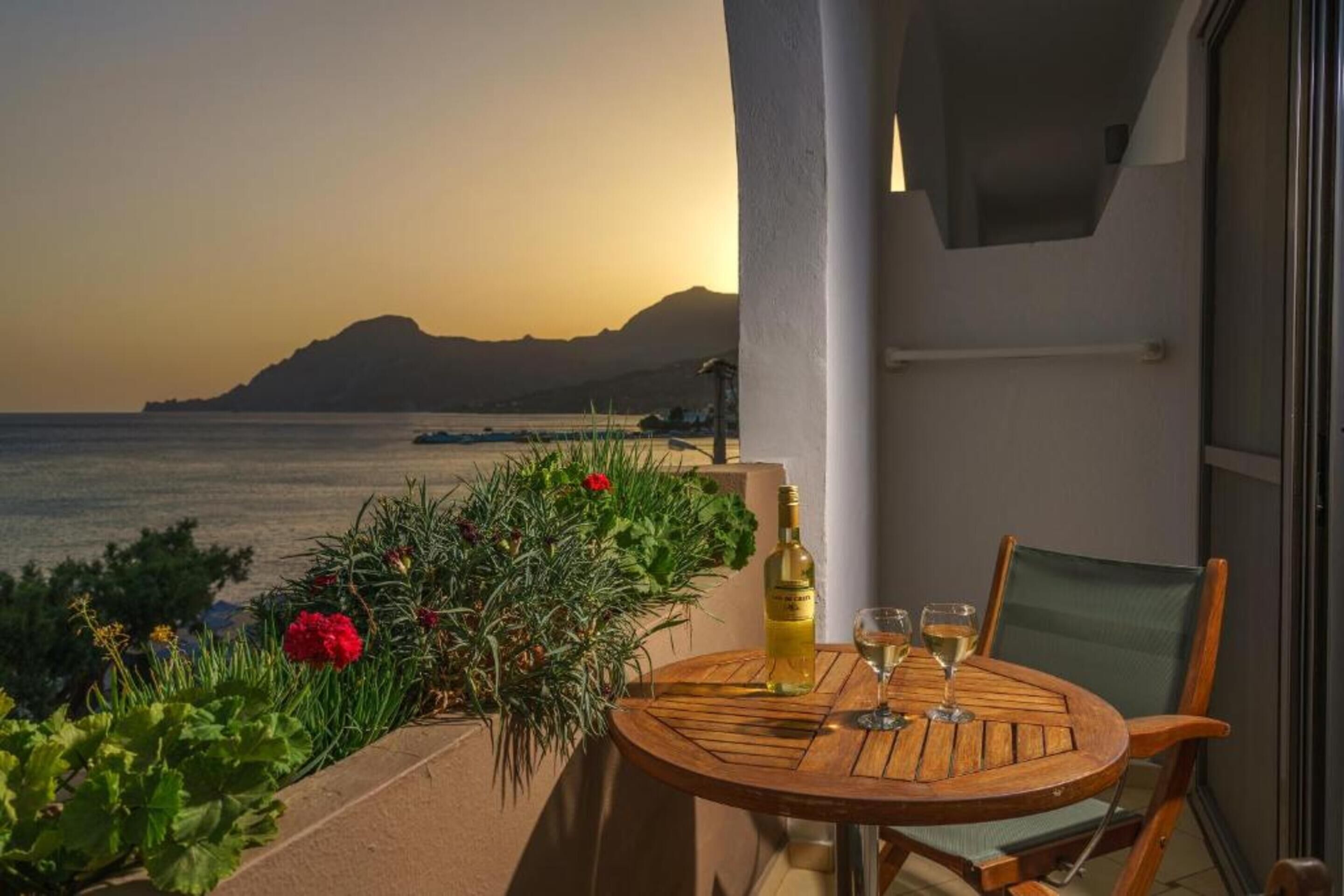 superior double or twin room, sea view | balcony