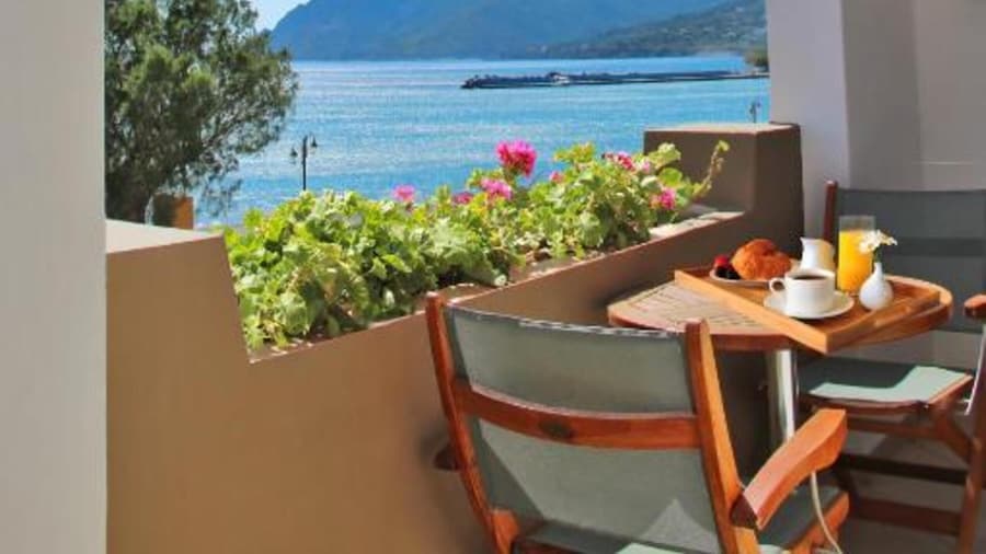 Alianthos Beach Hotel