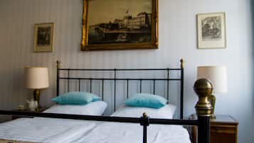 Standard Double Room, 1 Double Bed | Premium bedding, individually decorated, individually furnished