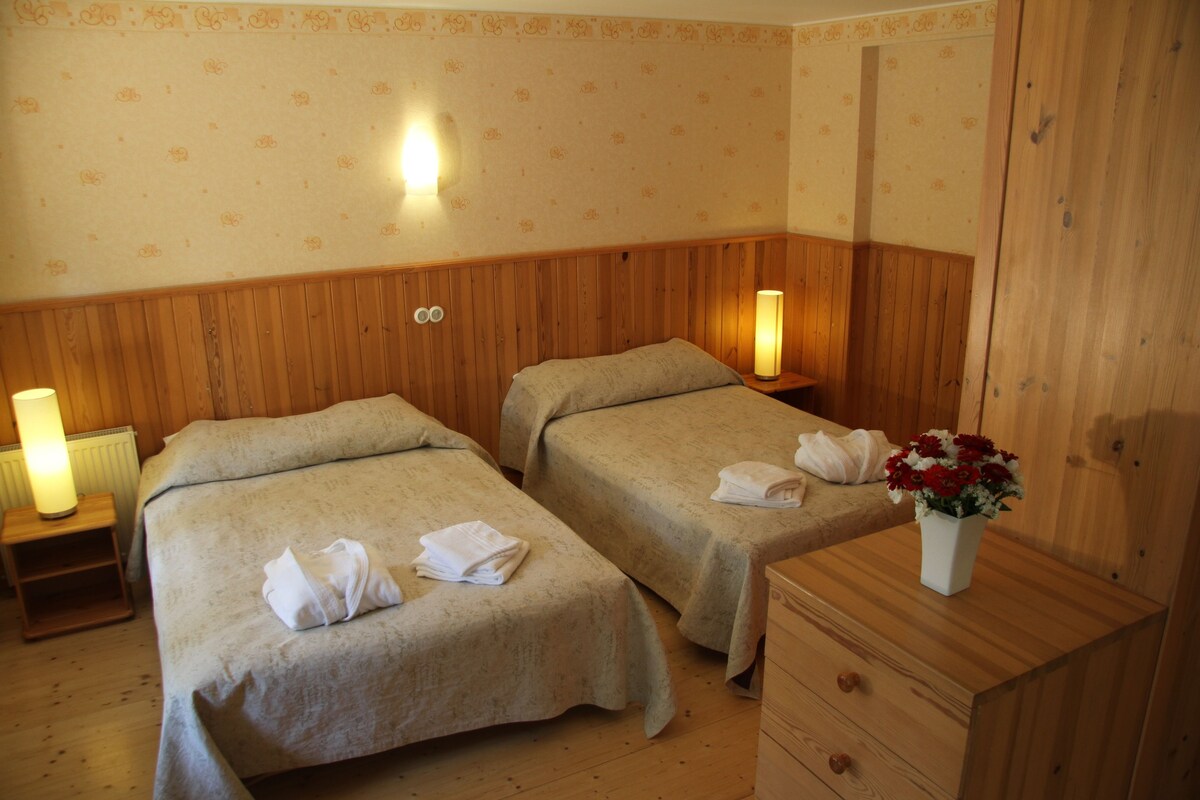 Superior-Doppel- oder -Zweibettzimmer, 1 Schlafzimmer, Balkon, Gartenblick