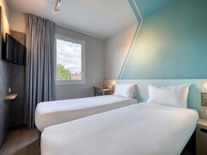 Twin Room, 2 Single Beds