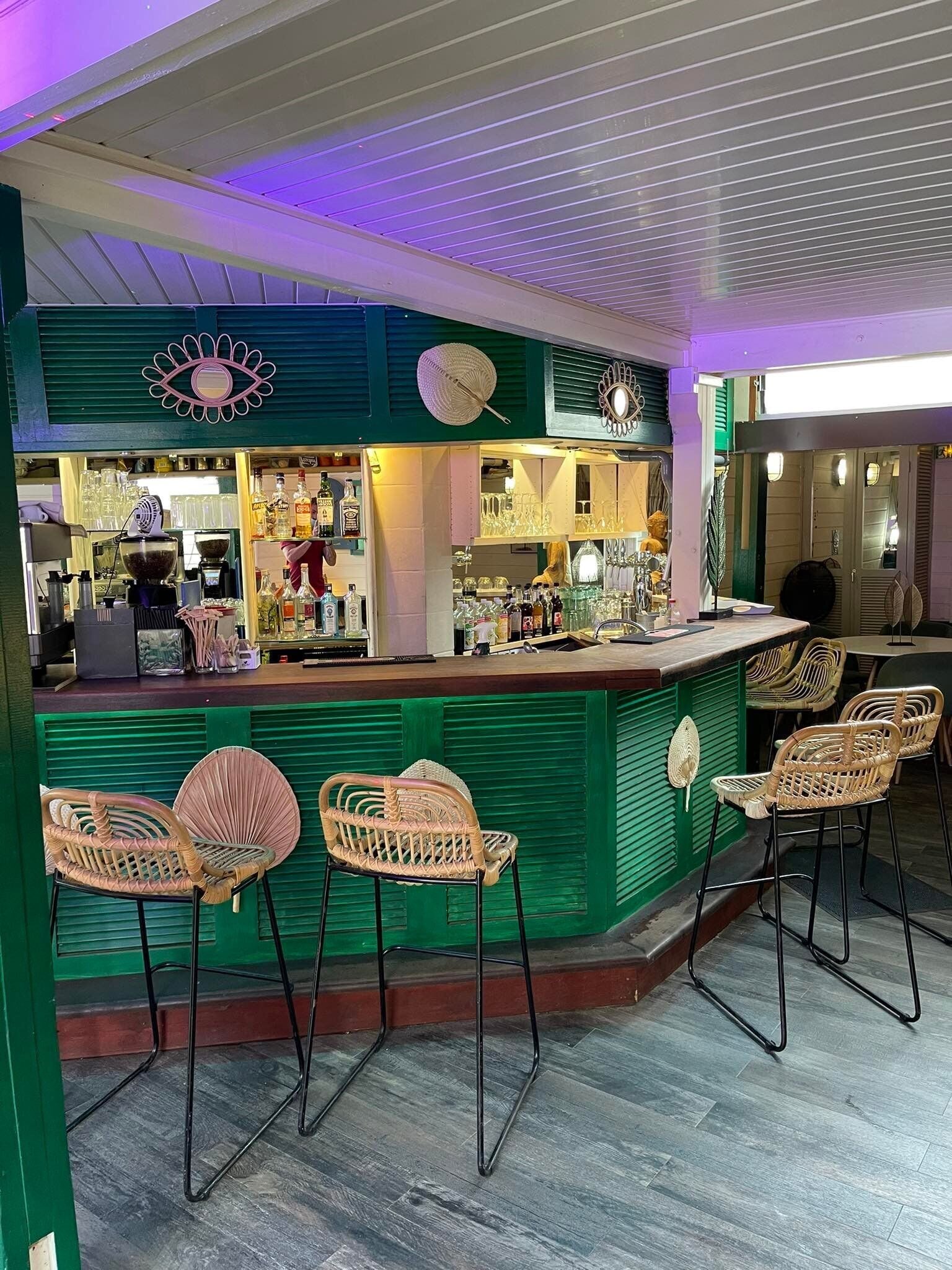 Bar (ter plaatse)