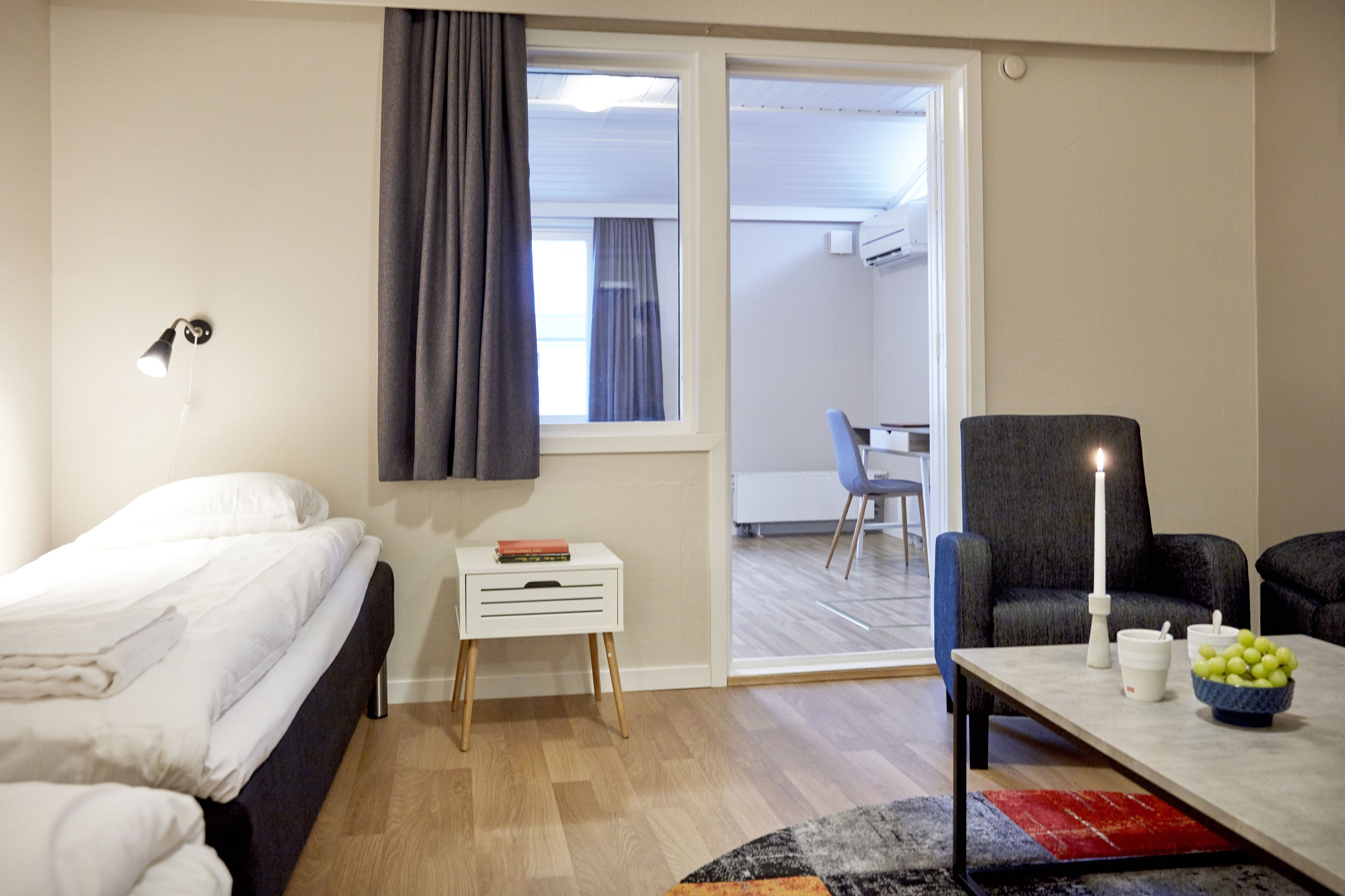 quadruple room | laptop workspace, blackout curtains, free wifi, bed sheets