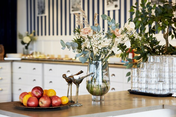 Rom | Frokostmåltid | Frokostbuffé er inkludert hver dag