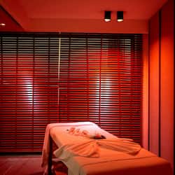 Een Turks bad/hammam, manicures en pedicures