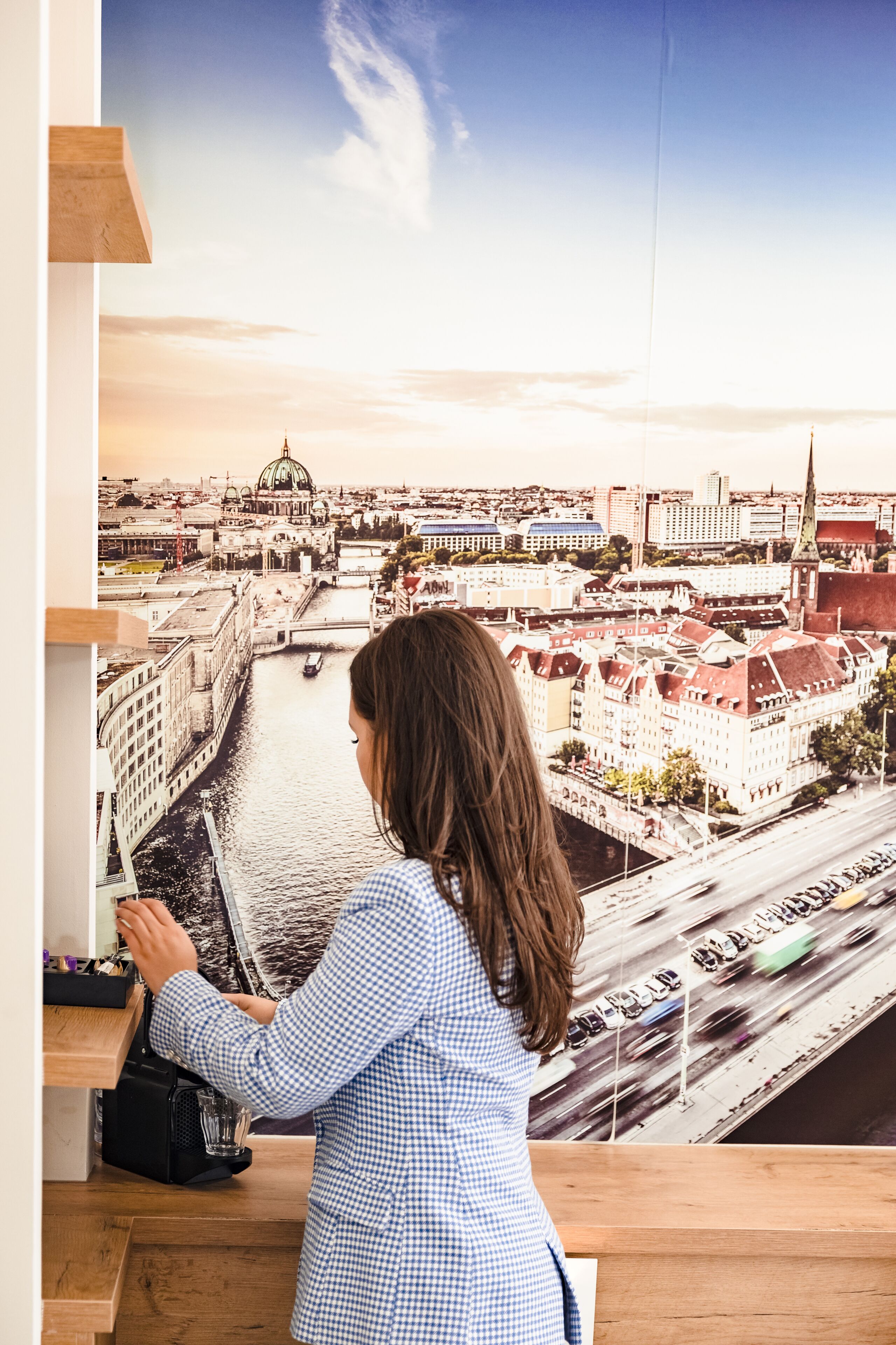 in-room safe, soundproofing, free wifi, bed sheets