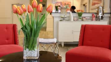 Sala de estar en el lobby