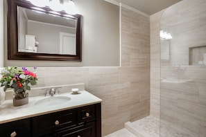 Shower, free toiletries, hair dryer, bathrobes