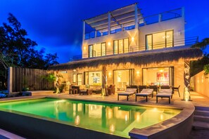 Outdoor pool - Villa Encantada by Coco B Isla (Isla Mujeres)