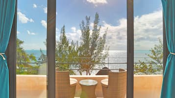 Luxury Ocean view king suite with terrace | View from room