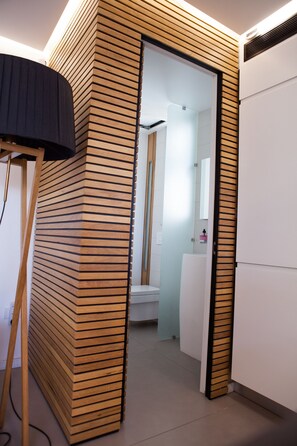 尊荣复式, 3 间卧室, 热水浴缸, 海景 | 起居区 | LED 电视