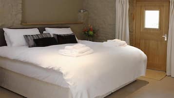 Phòng đôi Deluxe | 1 phòng ngủ, bàn ủi/dụng cụ ủi quần áo