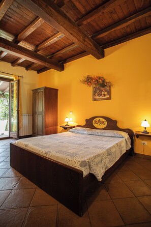 Comfort Double Room, 1 Queen Bed - Casale Poggio Nebbia (Tarquinia)