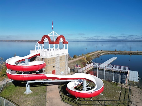 Playa. Haileybury Beach Motel