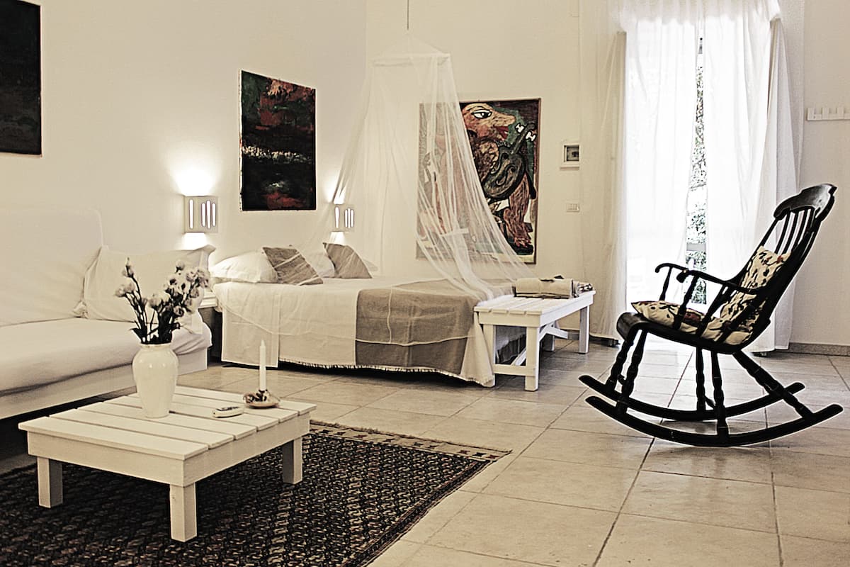 Superior-Doppelzimmer, zum Garten hin