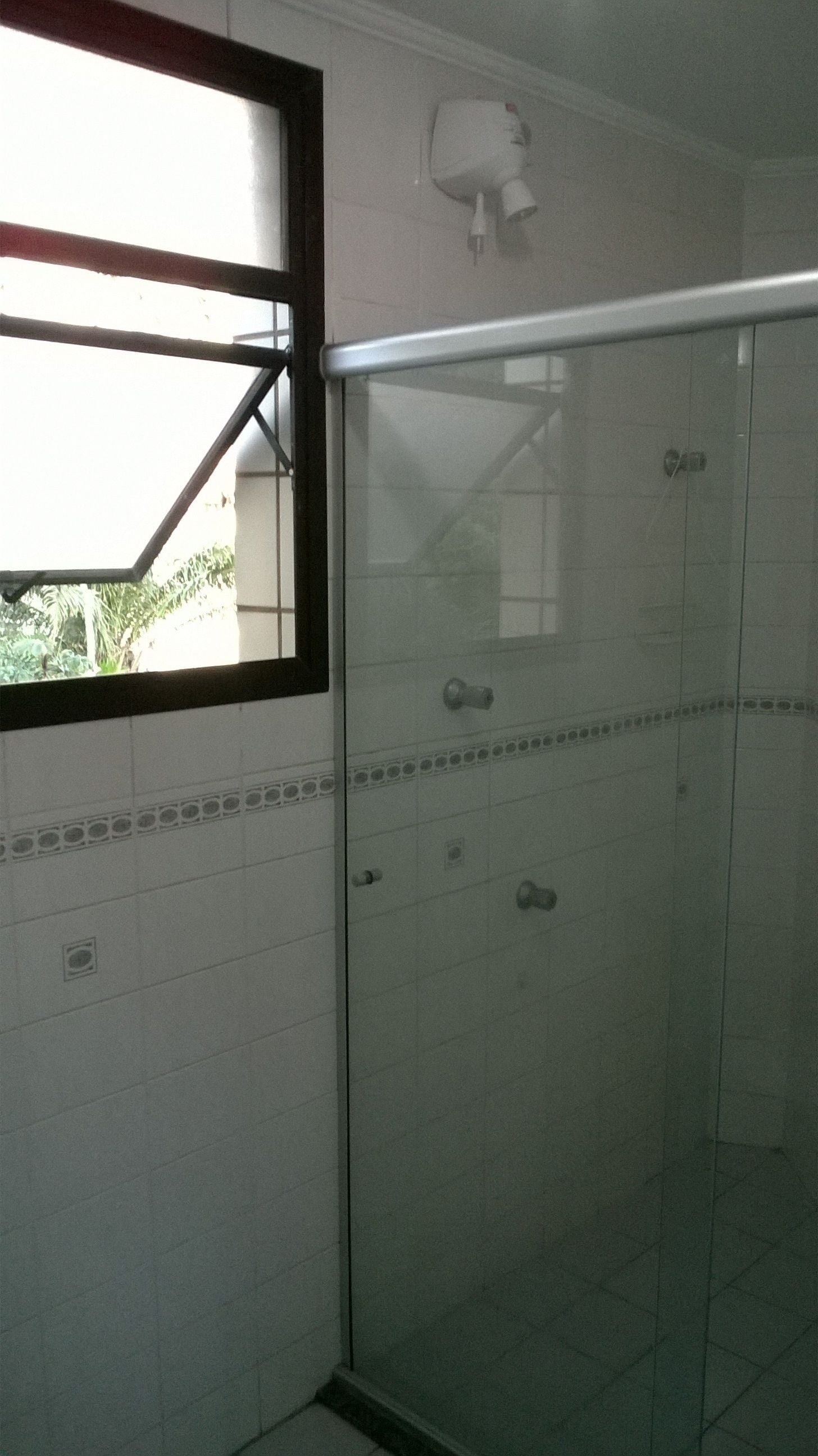 Apartment | Bathroom | Shower